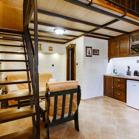 Apartmani Sirmium Sremska Mitrovica Pokój zdjęcie