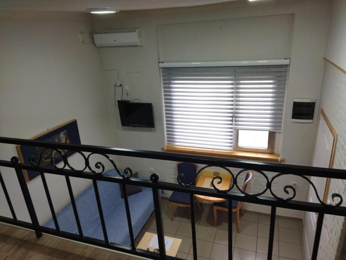 Apartmani Sirmium Sremska Mitrovica Zewnętrze zdjęcie