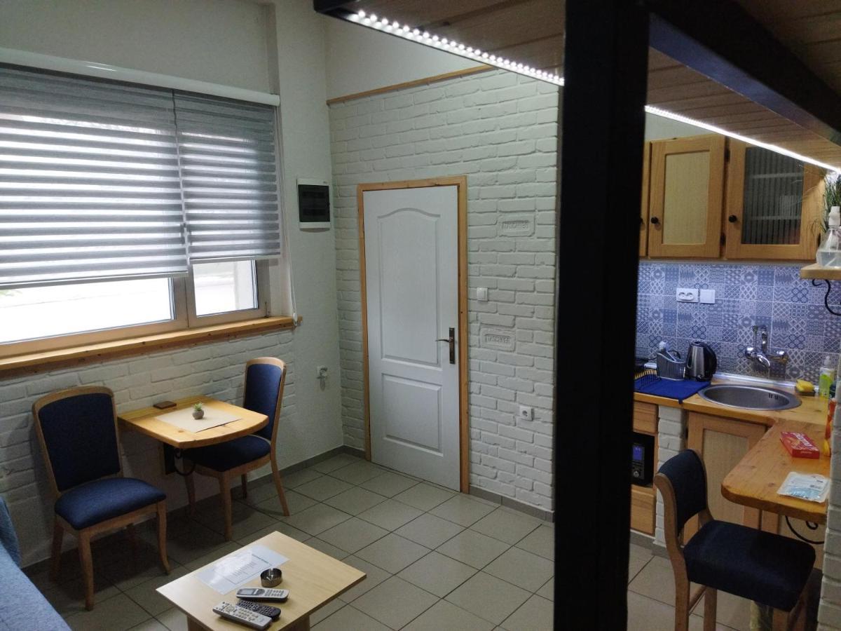 Apartmani Sirmium Sremska Mitrovica Zewnętrze zdjęcie